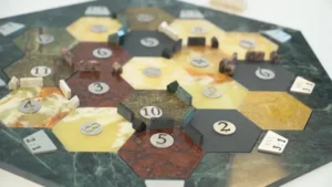 Chơi Game Nhanh Cut Stone Tại IWIN68 Bách Phát Bách Trúng